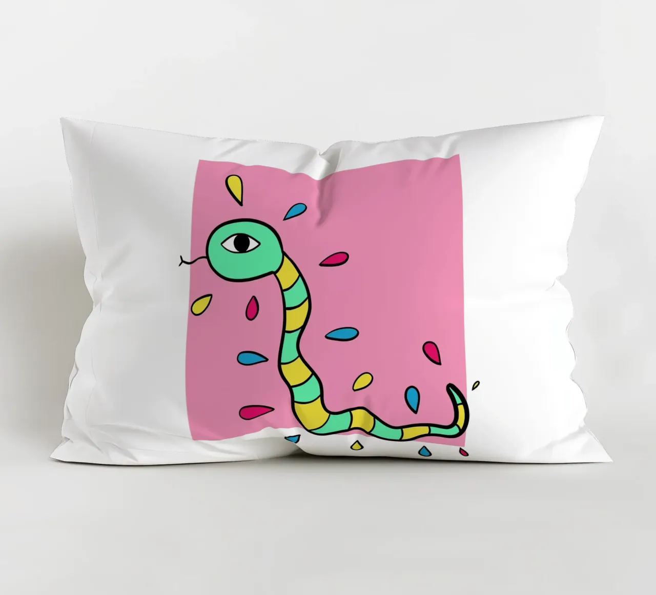 Snake and pink cuscino da BAINAI