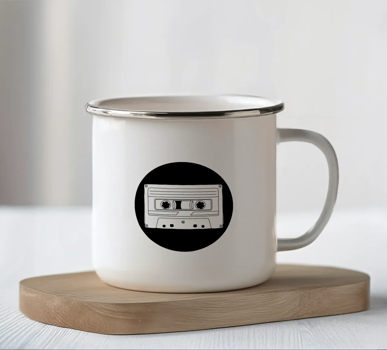 Kassette Mixtape tazza in smalto da BAINAI