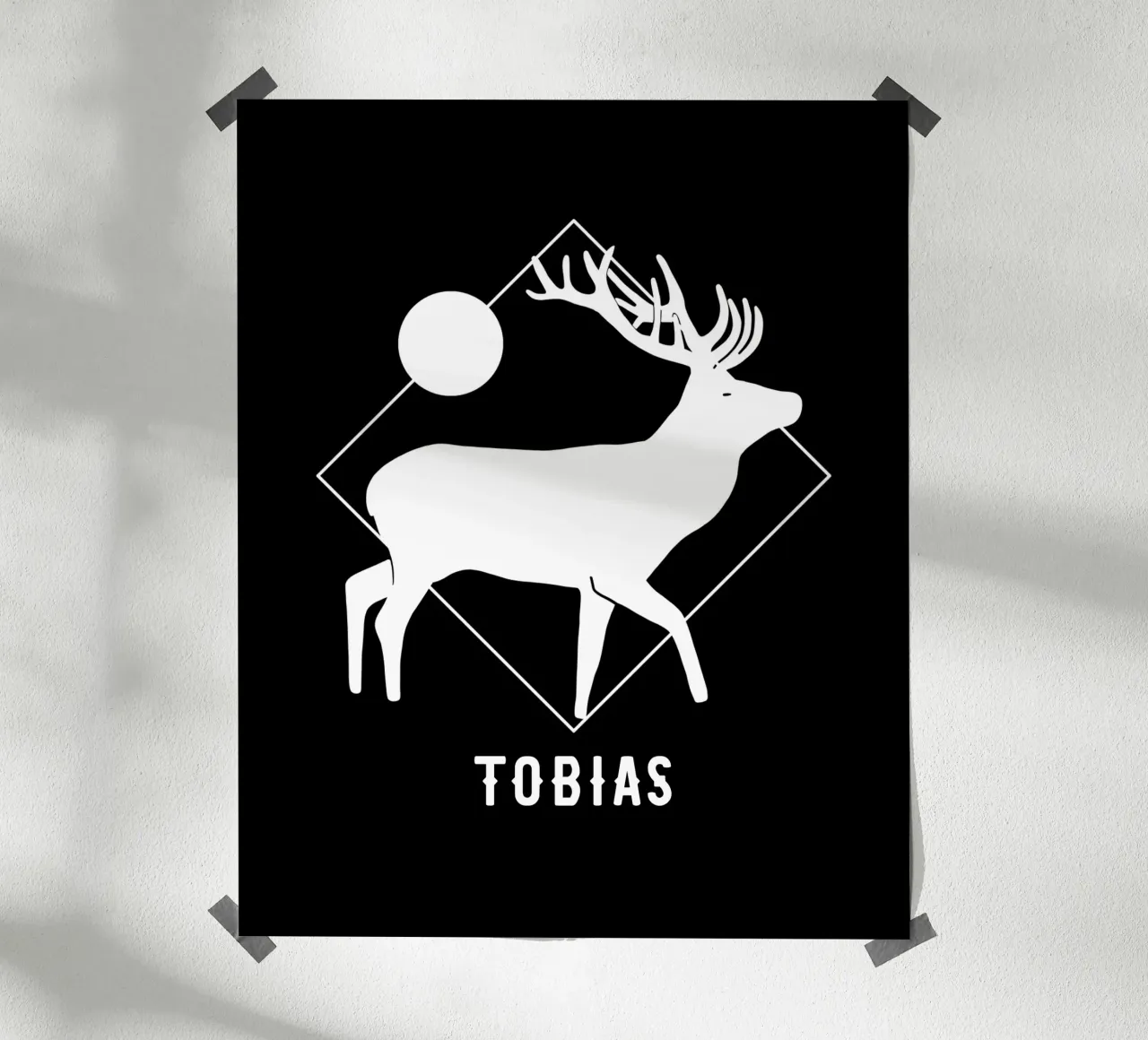 Hirsch geometrisch mit Wunschname poster con telaio in legno da BAINAI