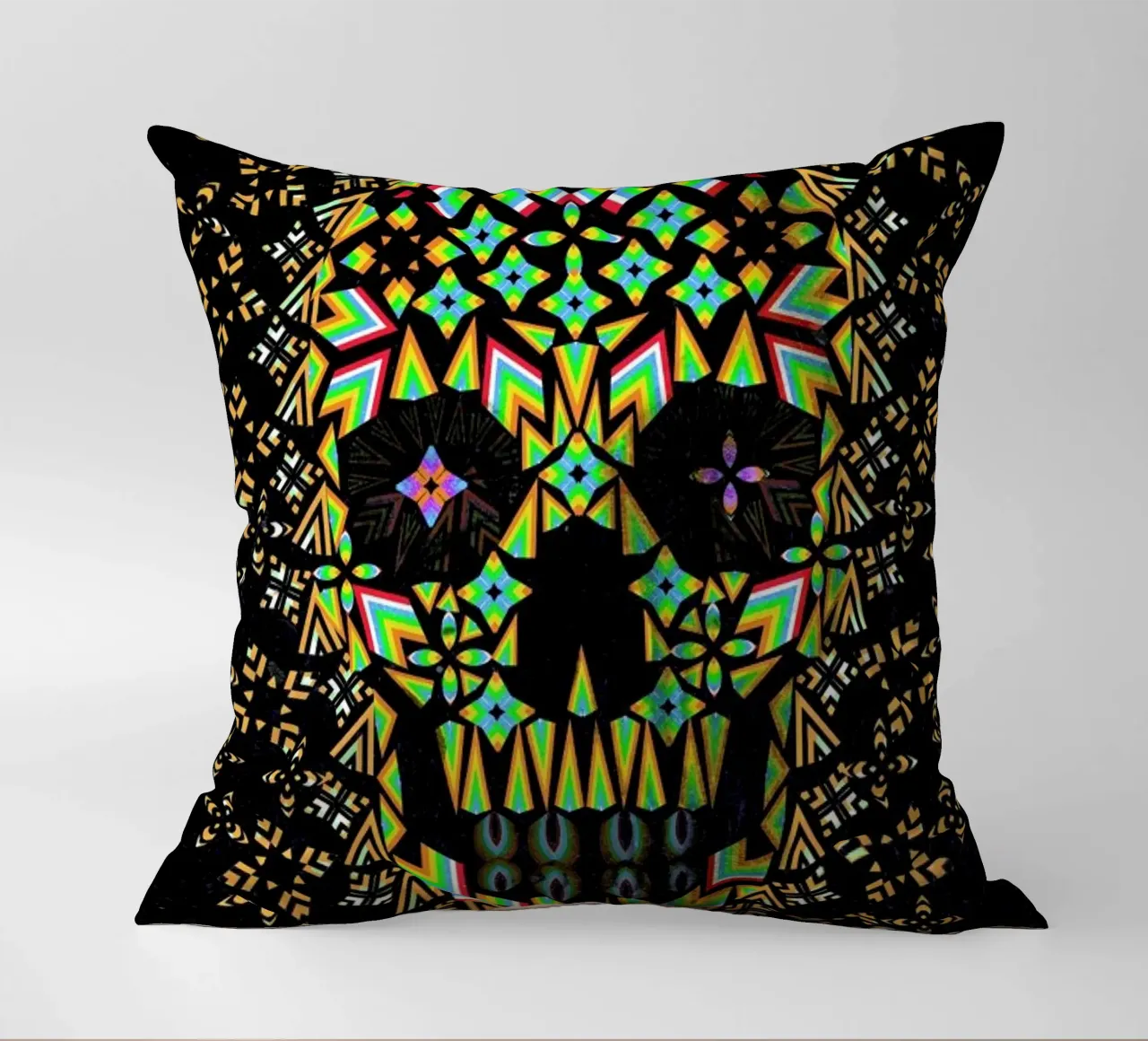 Skull 6 cuscino da Ali Gulec