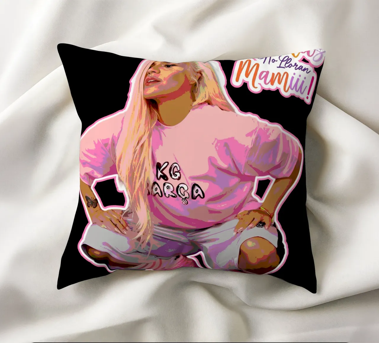 TSHIRT CANTANTE POP URBANO cuscino da junkiesdrips.std