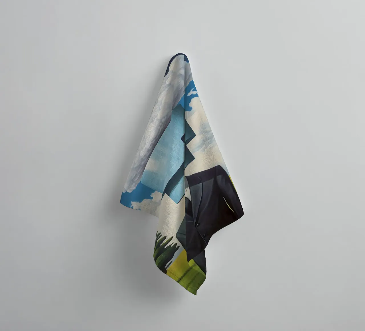 The Thinker 2.0 towel by LUCID LAYERS