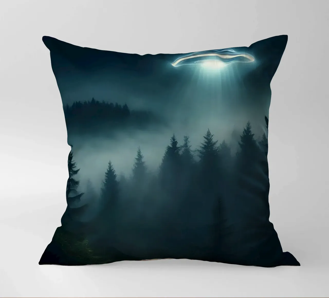 UFO in volo su una foresta cuscino da Magic Screen