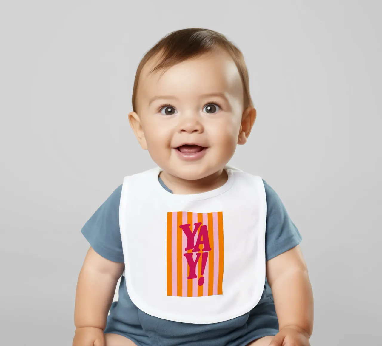 Striped with Excitement bavaglino da QuooodZ by MooodzArt