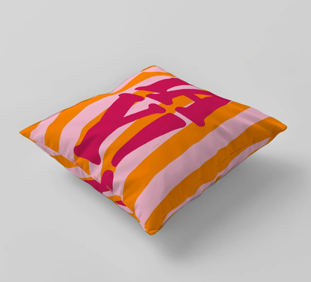 Striped with Excitement cuscino da QuooodZ by MooodzArt