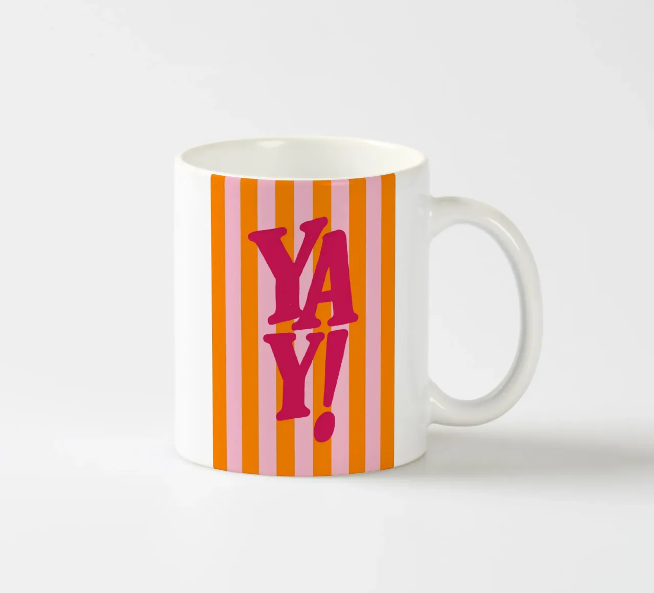 Striped with Excitement tazza in ceramica da QuooodZ by MooodzArt