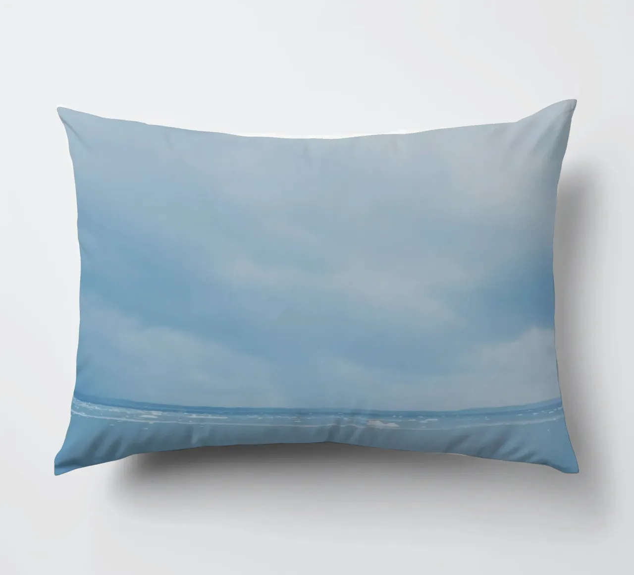 Glacier du bout du monde coussin de KISSA STUDIO