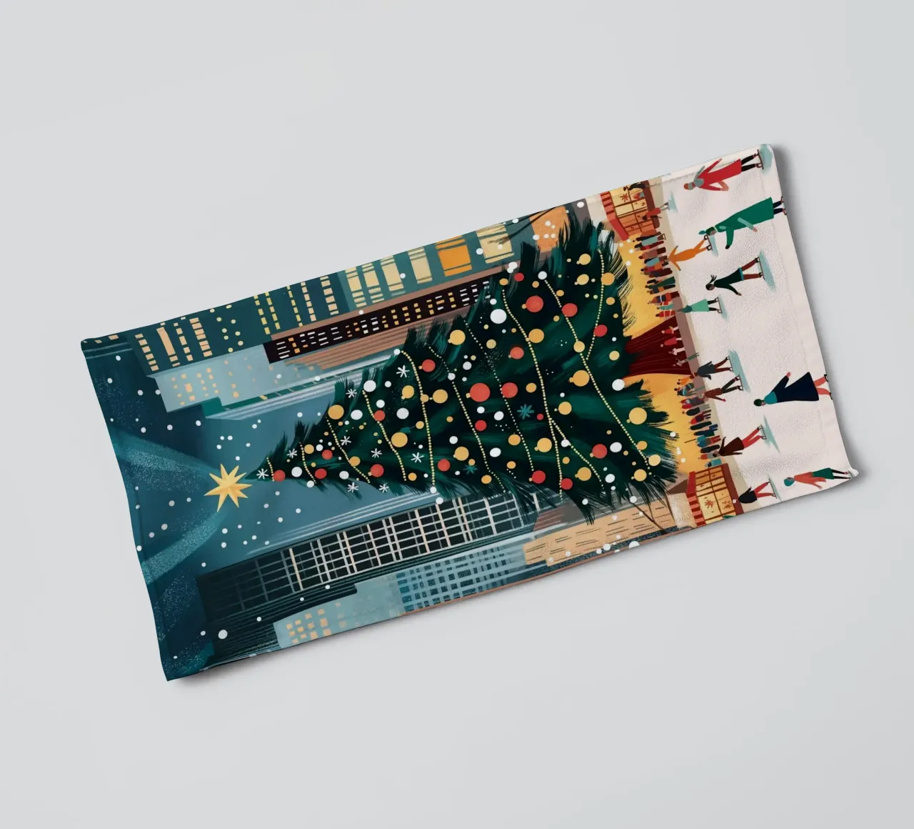 Pista di ghiaccio di NYC - Divertimento sui pattini per l'albero di Natale asciugamano da bagno da ClubArt