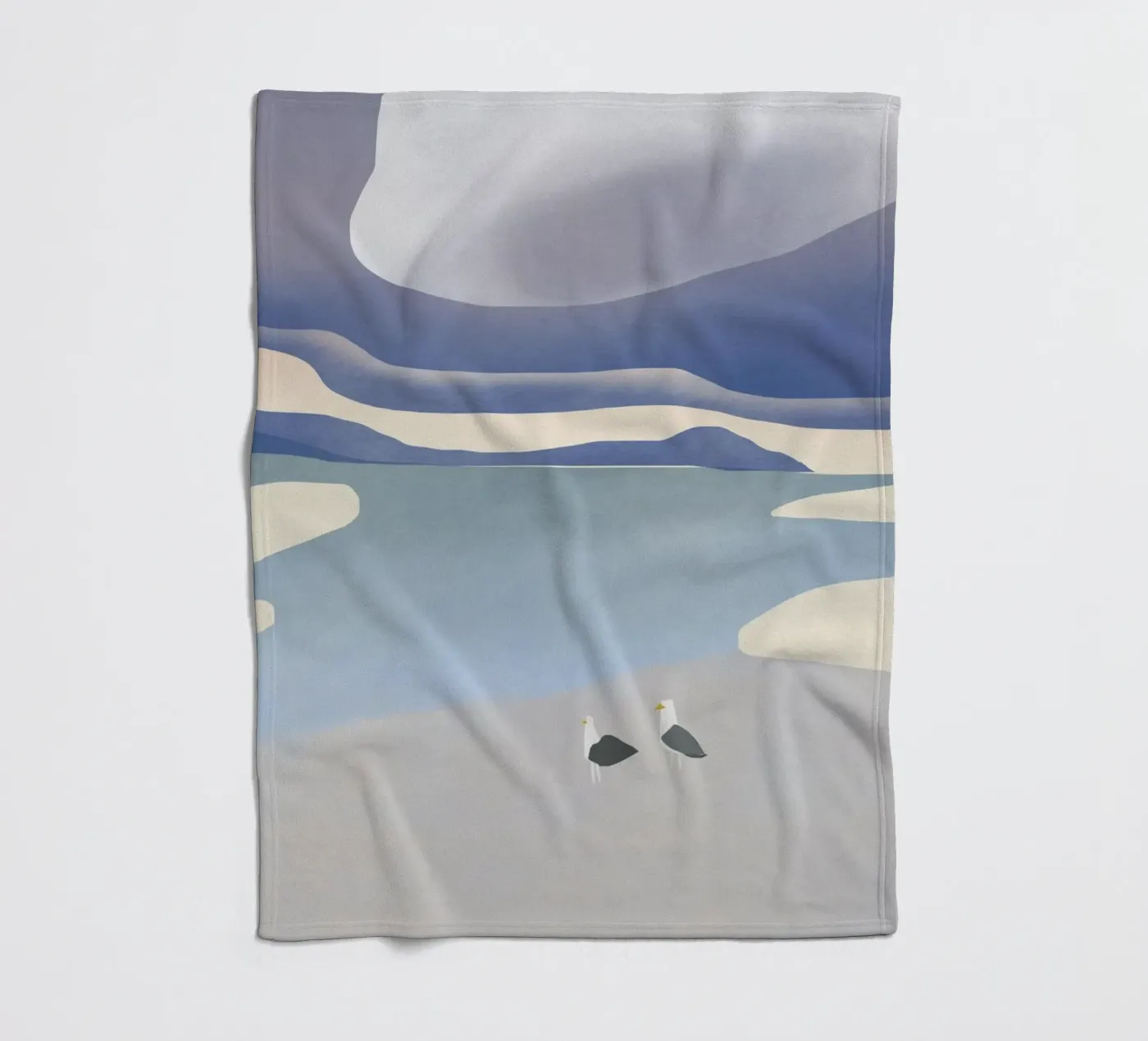 Seagull beach Fleecedecke von Little Dean