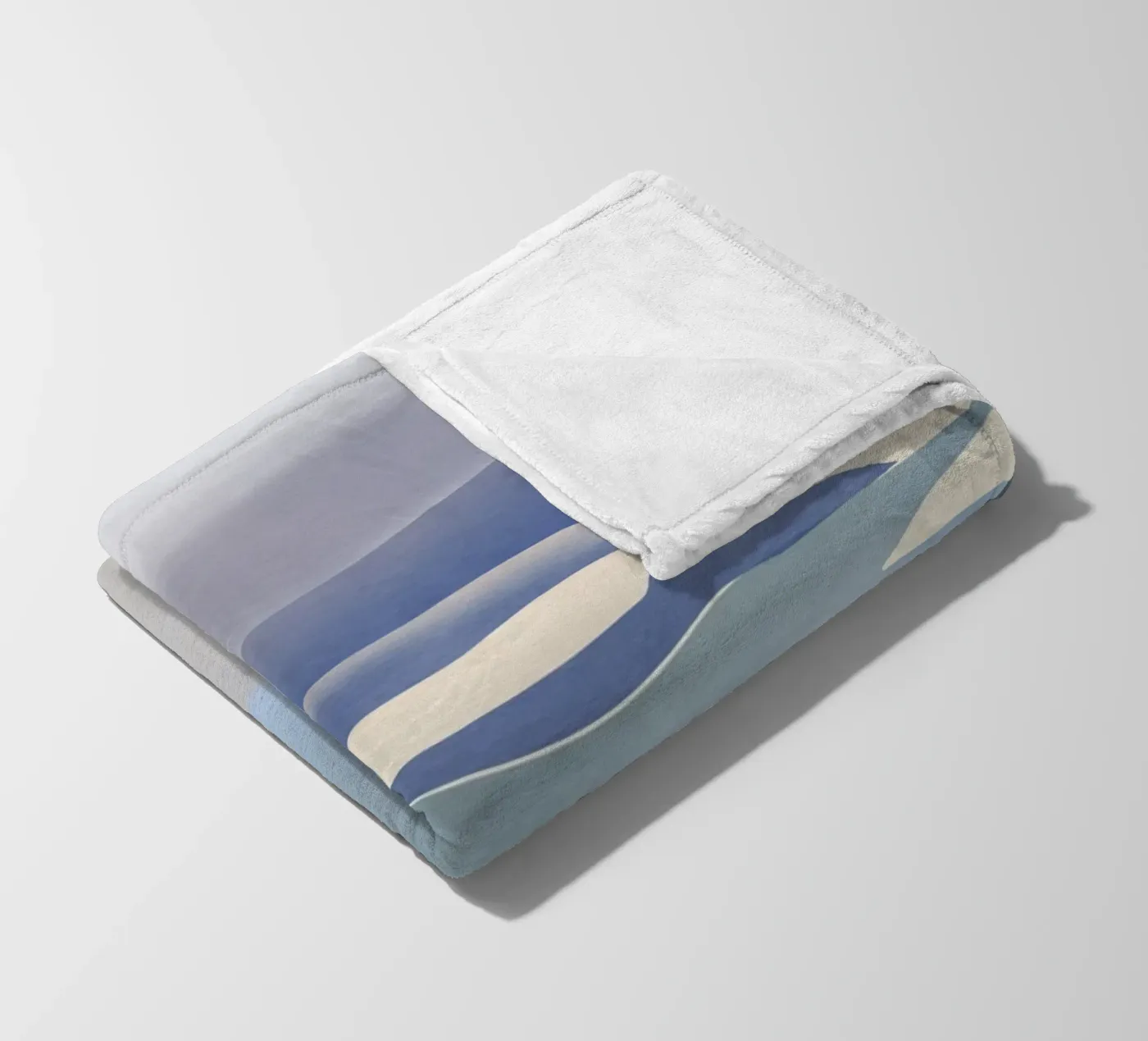 Seagull beach Fleecedecke von Little Dean