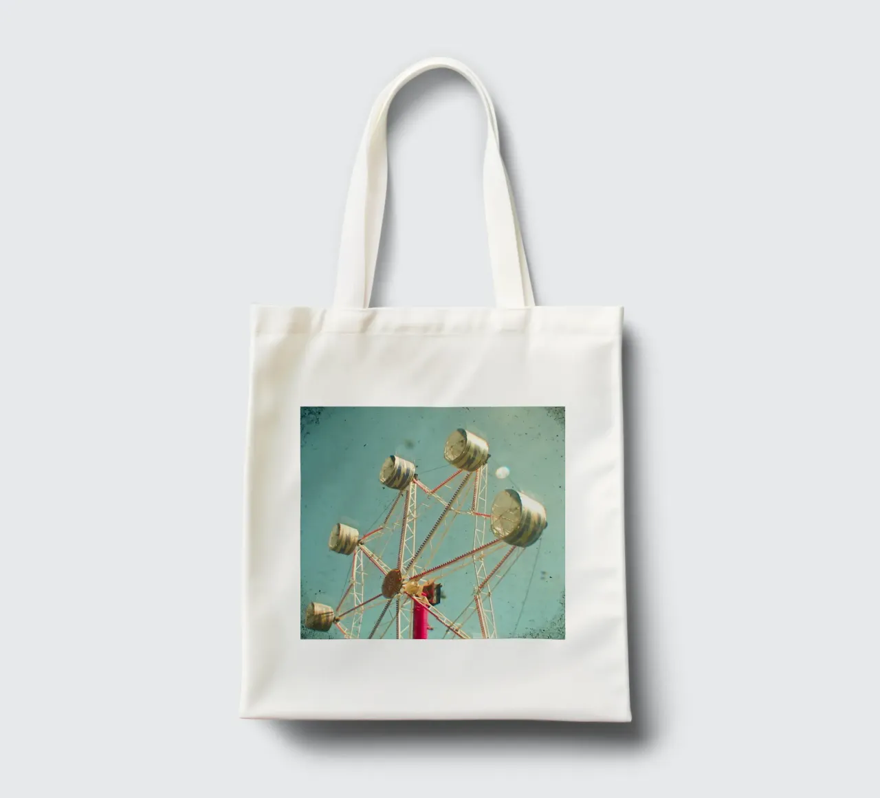 Ferris Wheel tote bag by Cassia Beck Photography