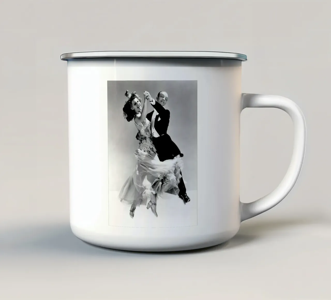 Rita Hayworth e Fred Astaire tazza in smalto da Steve shop