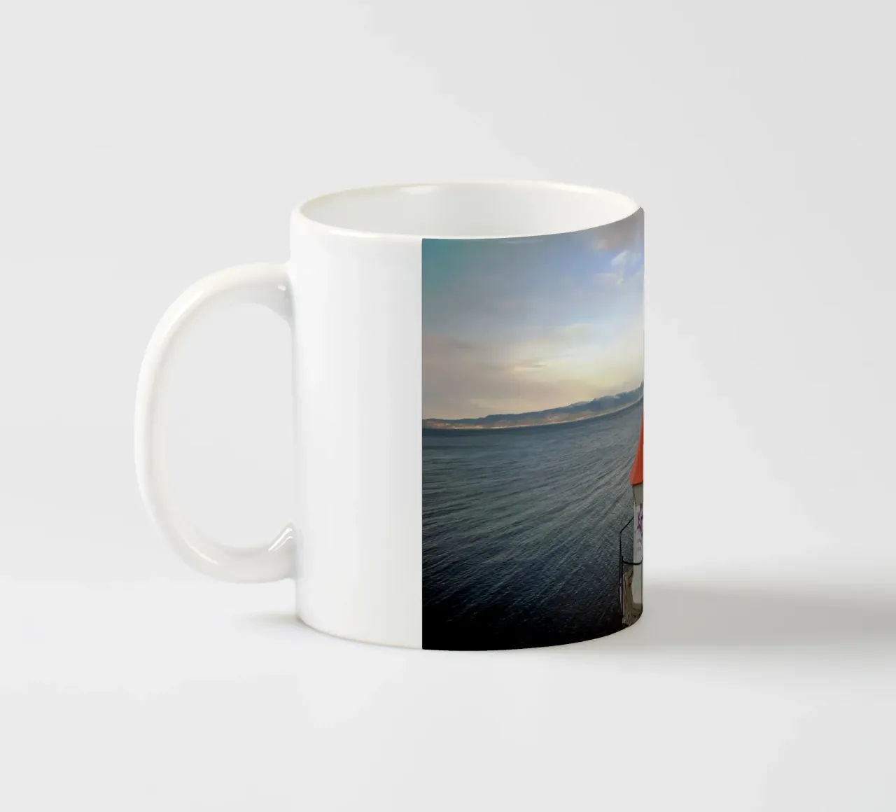 The Tagged Beacon tazza in ceramica da zenitt