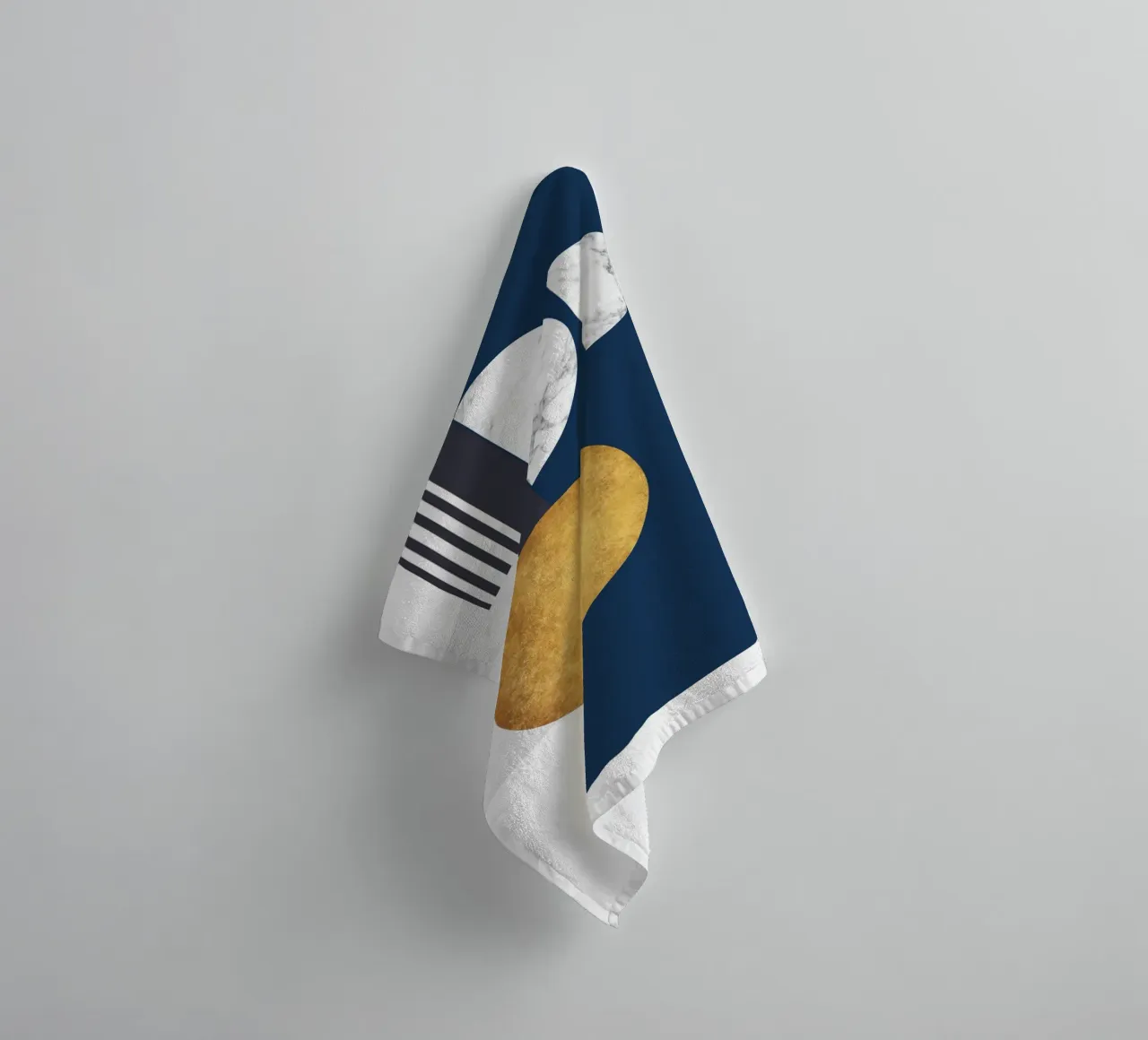 abstract geometric half moon asciugamano da bagno da vintageshop