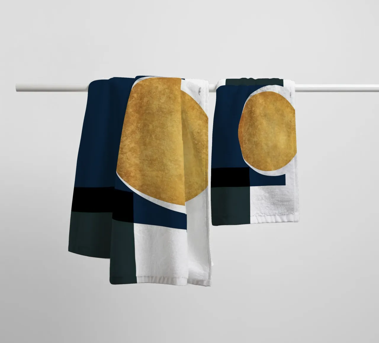 abstract geometric moon x asciugamano da bagno da vintageshop