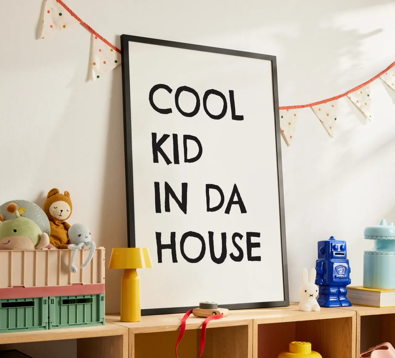 Cool kid in da house poster con telaio in alluminio da Fraysein Design