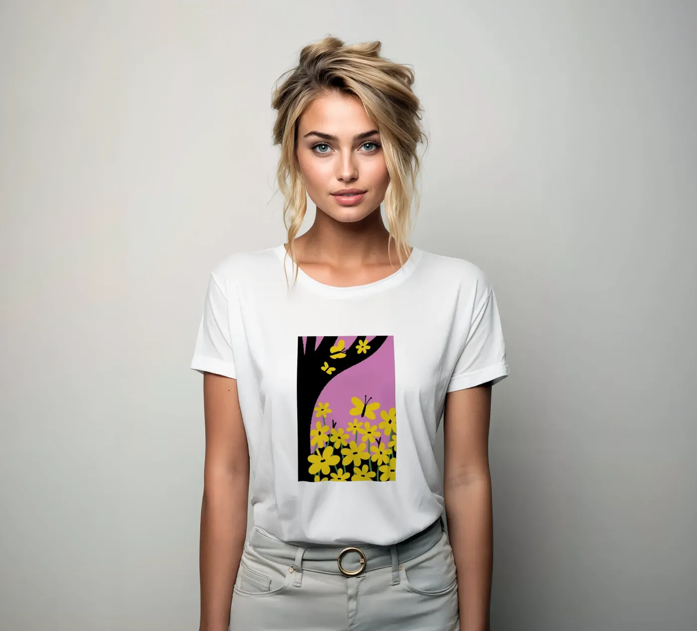 Farfalla e fiore t-shirt da donna da TRENDY POSTER SHOP