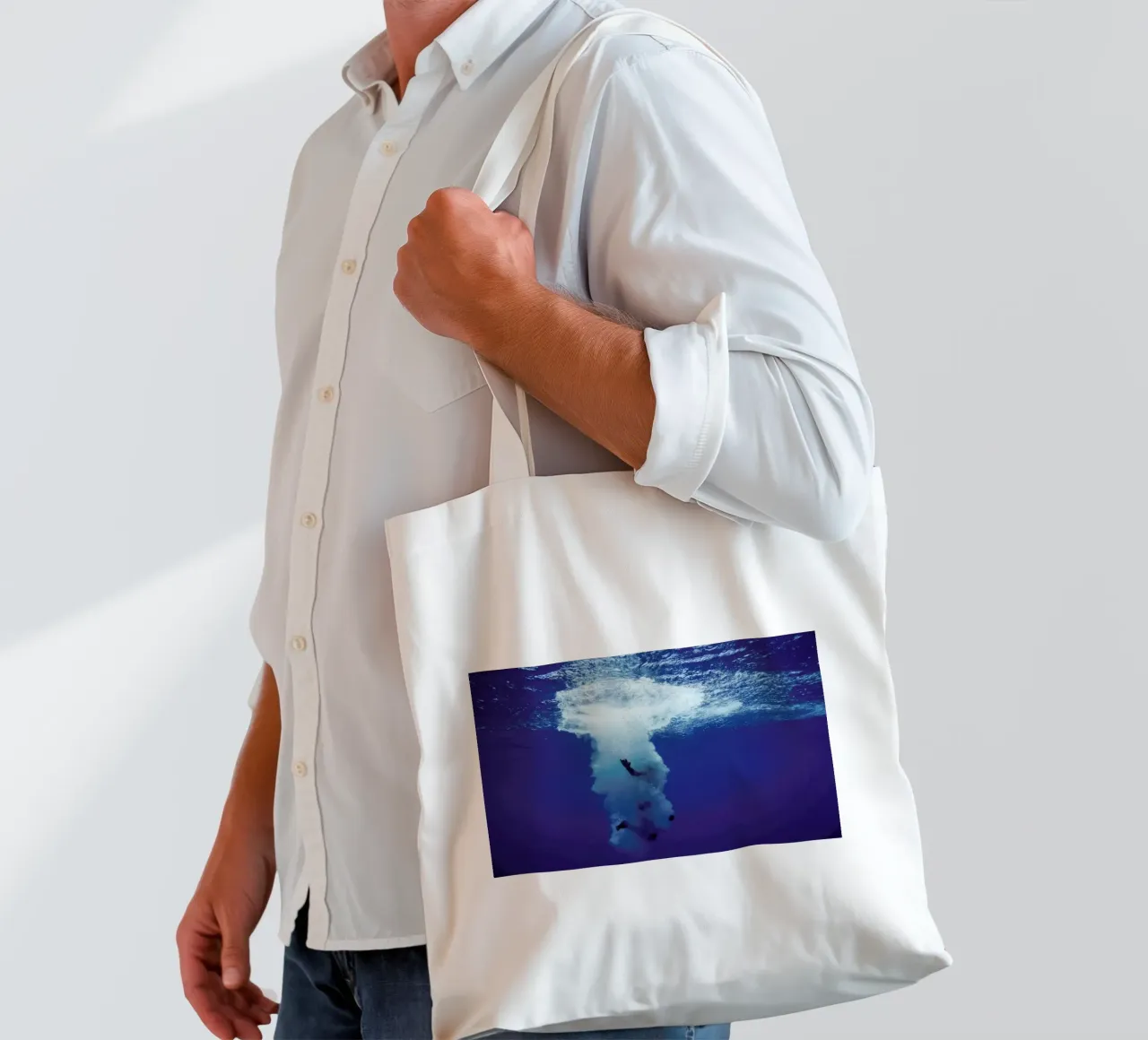 Untitled_3 borsa in juta da James Cooper