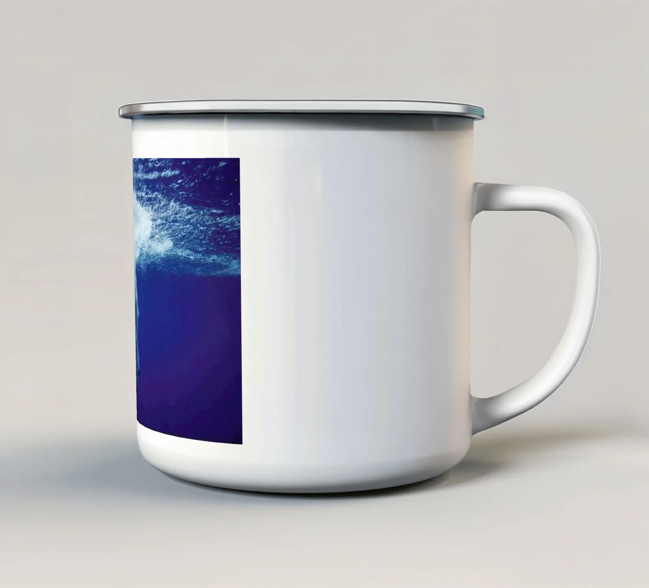 Untitled_3 tazza in smalto da James Cooper