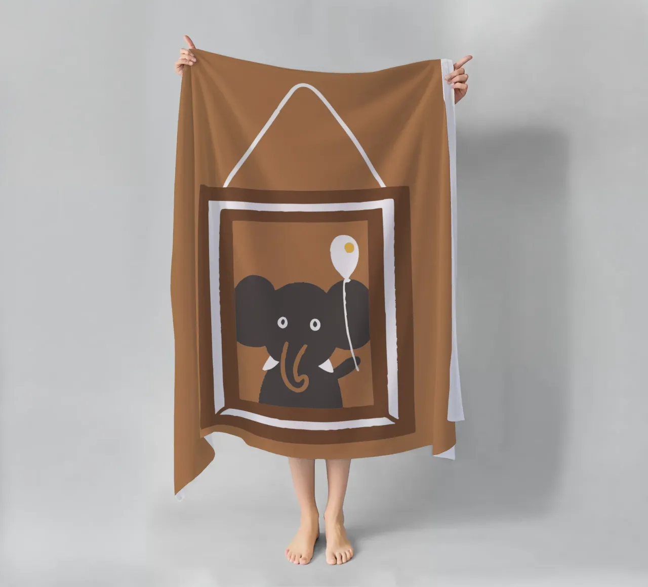 L'elefante nella cornice telo mare da TRENDY POSTER SHOP