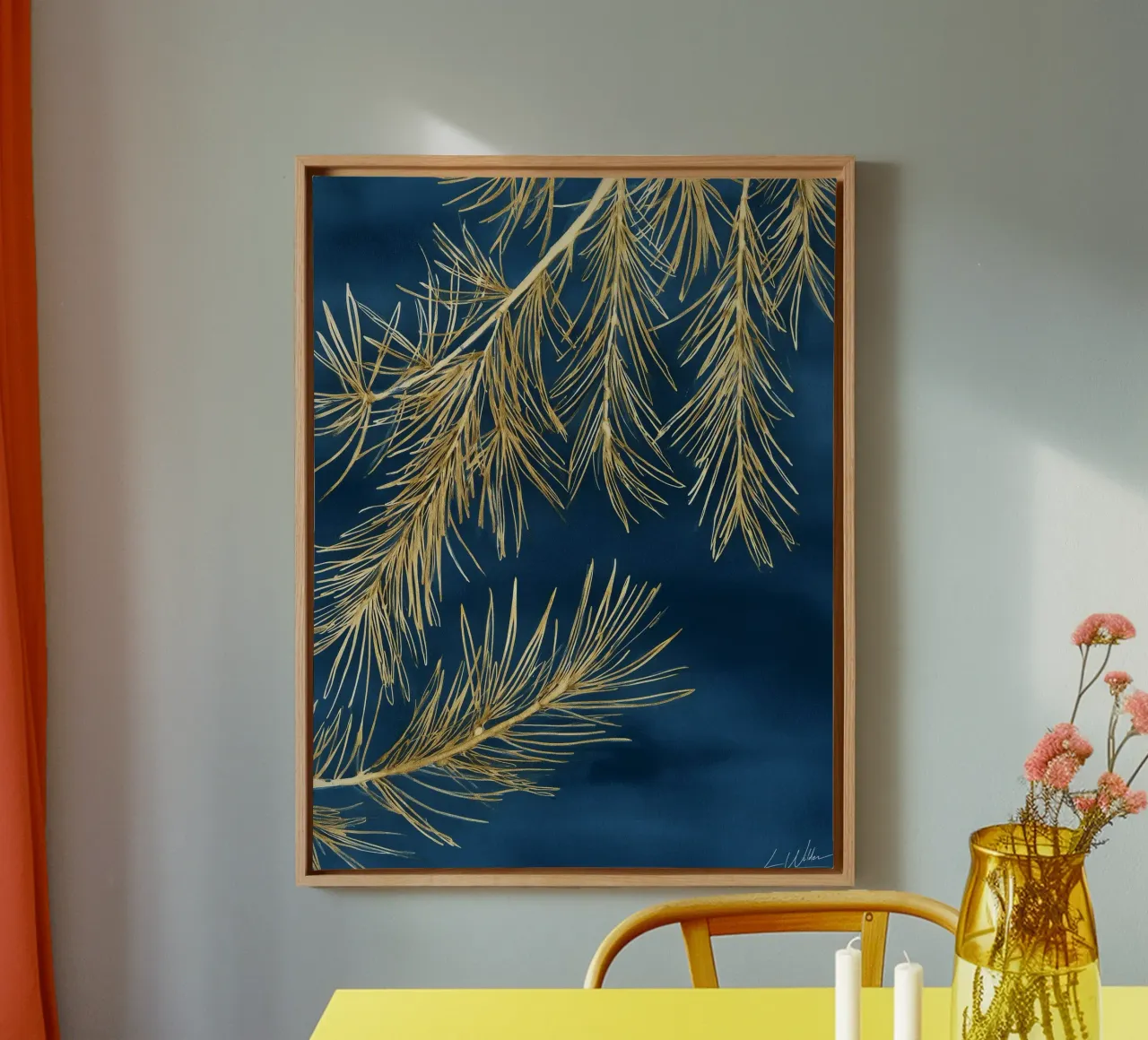 Goldene Nadeln in der Abenddämmerung Leinwand mit Schattenfugenrahmen von Luke Wilder Studio