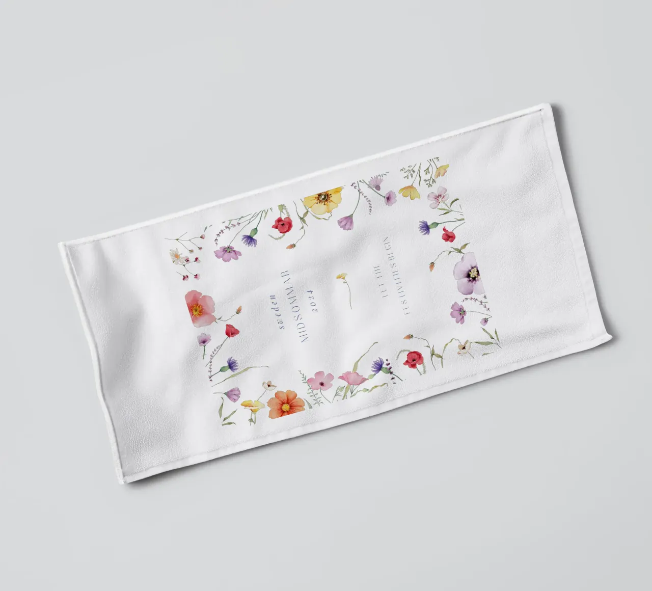 Midsommar badhanddoek van Kartenliebe