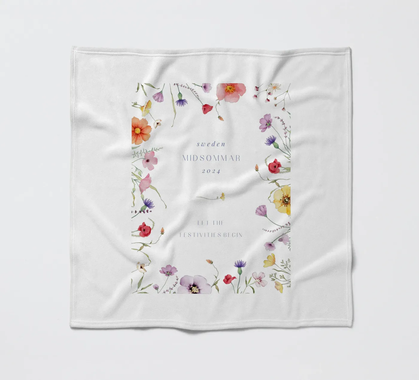 Midsommar fleece blanket by Kartenliebe