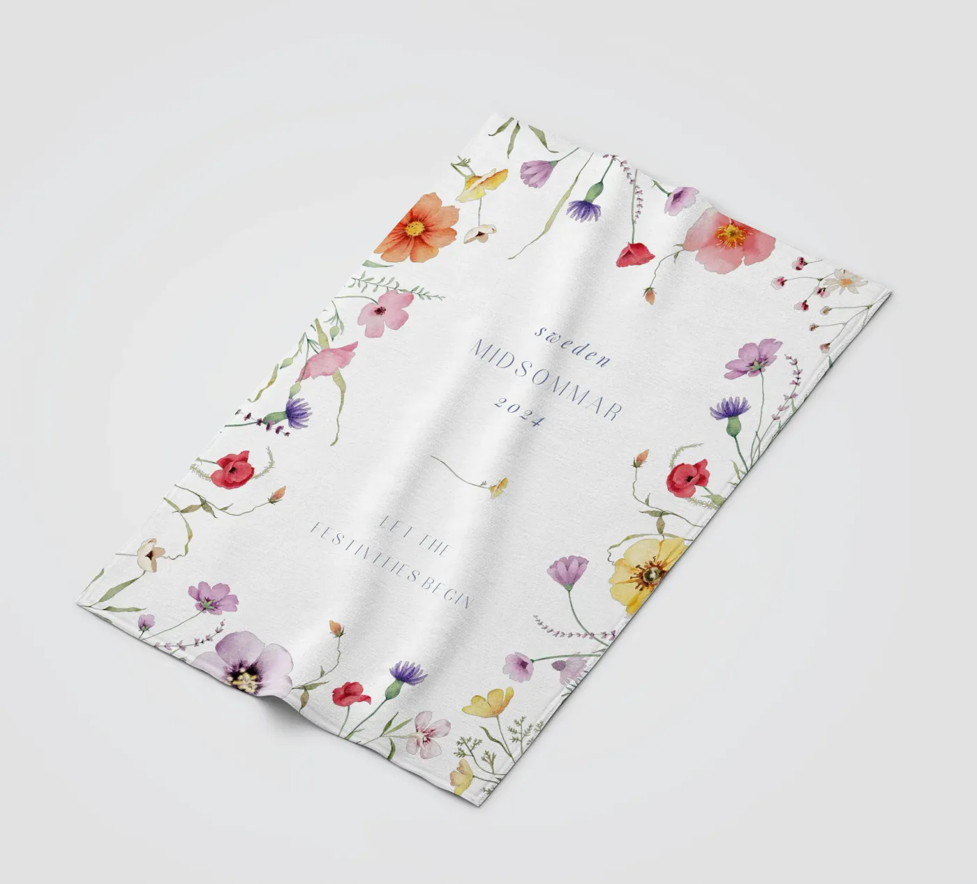 Midsommar fleece blanket by Kartenliebe