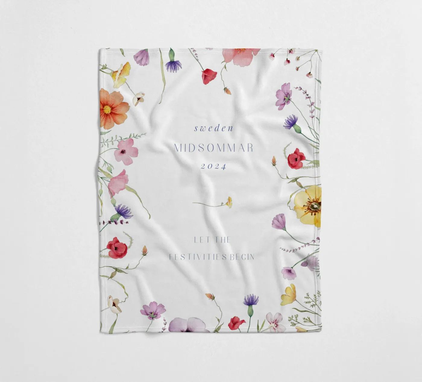 Midsommar fleece blanket by Kartenliebe