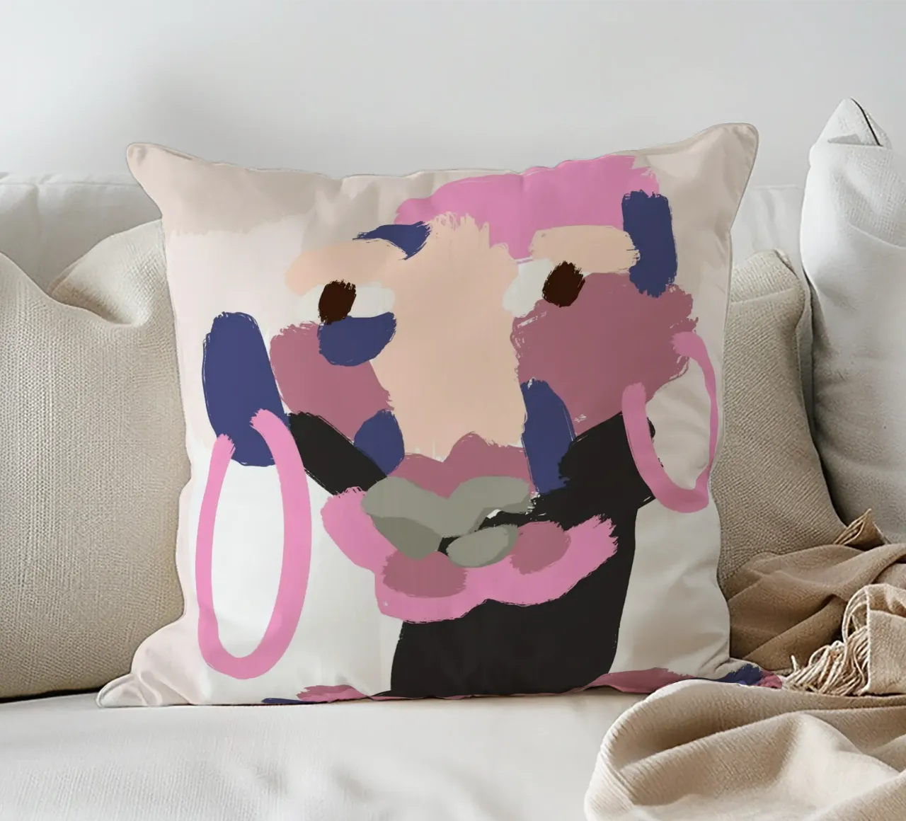Ritratto a macchie di colore 05 cuscino da Little Dean