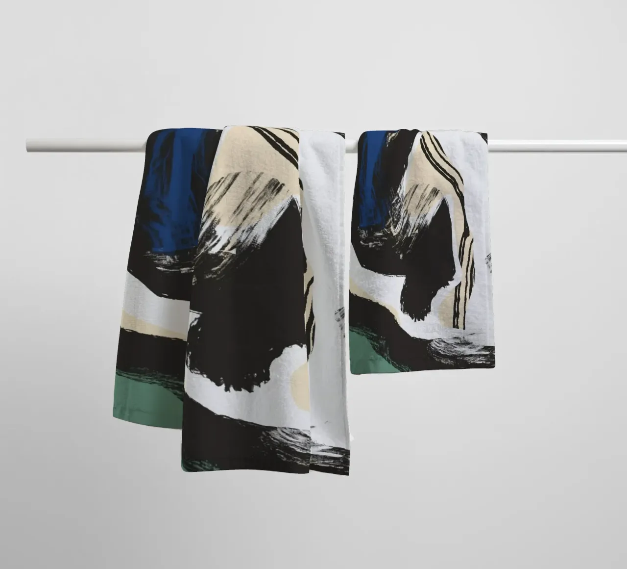 Zittend naakt abstract maximalist badhanddoek van Little Dean