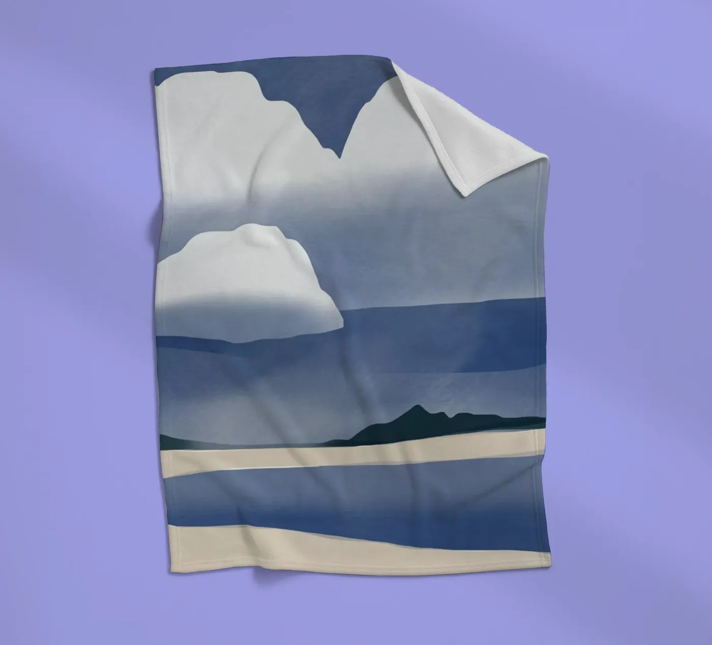 Weite Wolkenlandschaft Fleecedecke von Little Dean