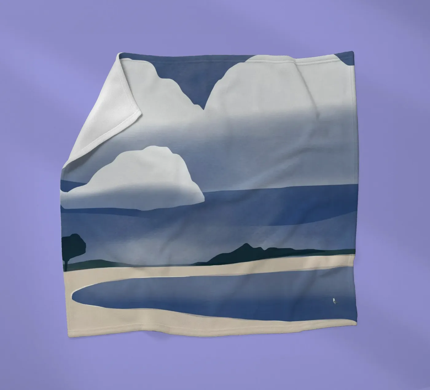 Weite Wolkenlandschaft Fleecedecke von Little Dean