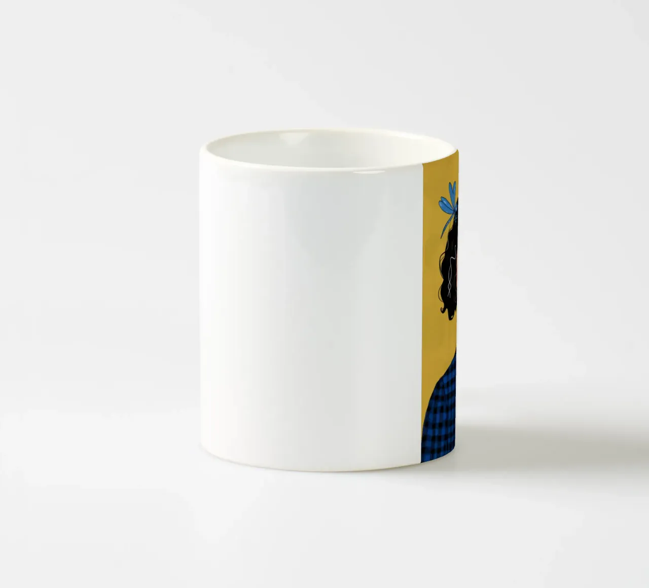Contemplazione sulla camicia a scacchi tazza in ceramica da Sentinel Glow