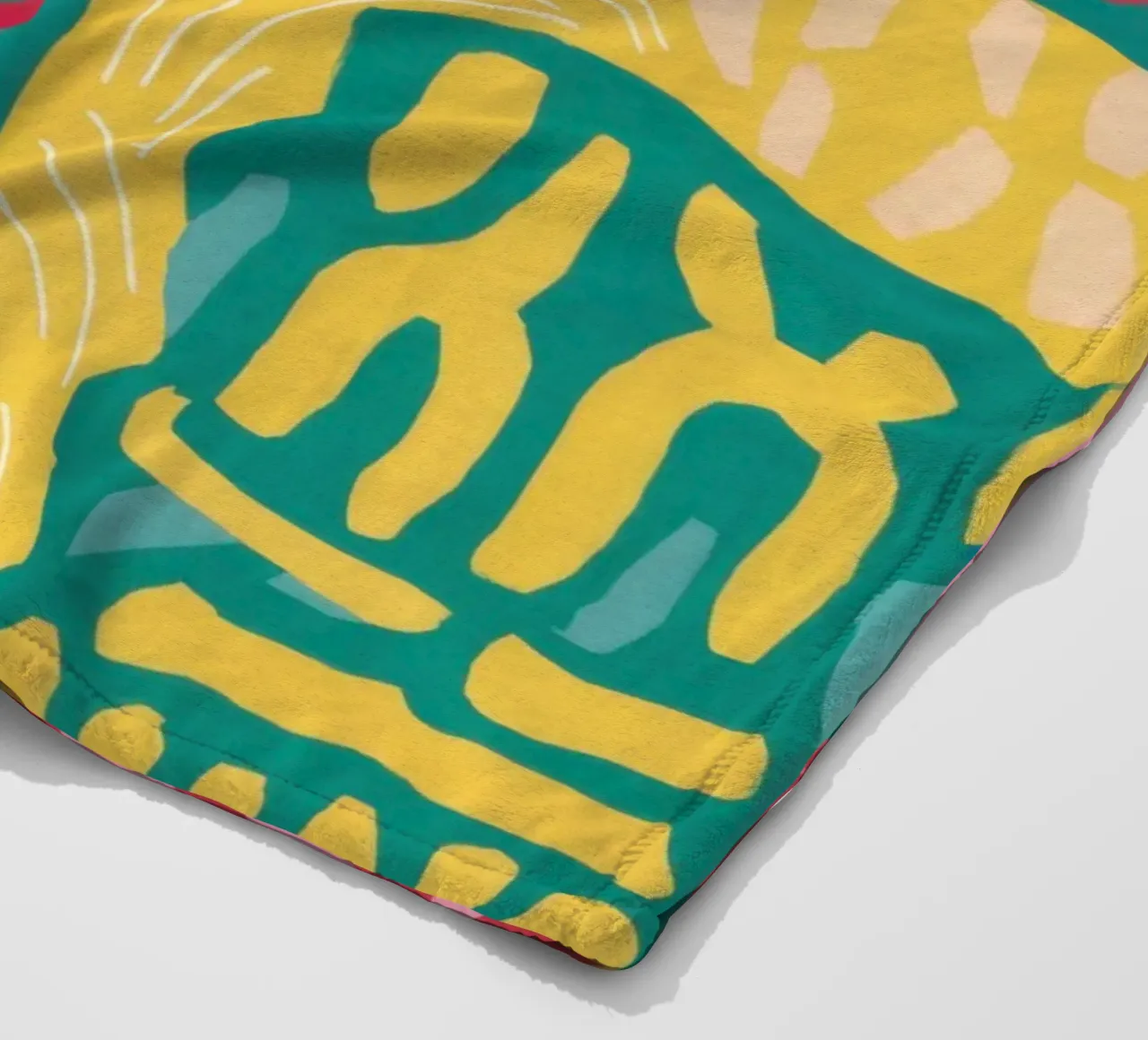 Patchwork a motivi vivaci coperta in pile da Sentinel Glow