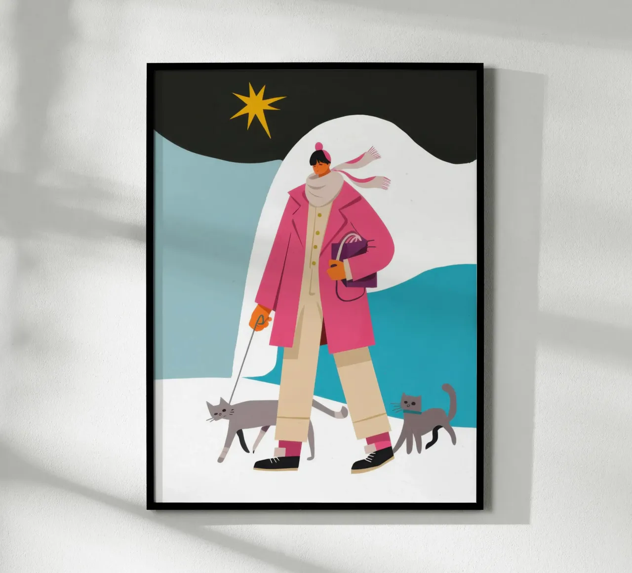 Passeggiata invernale felina poster con telaio in alluminio da Mossy Pigment