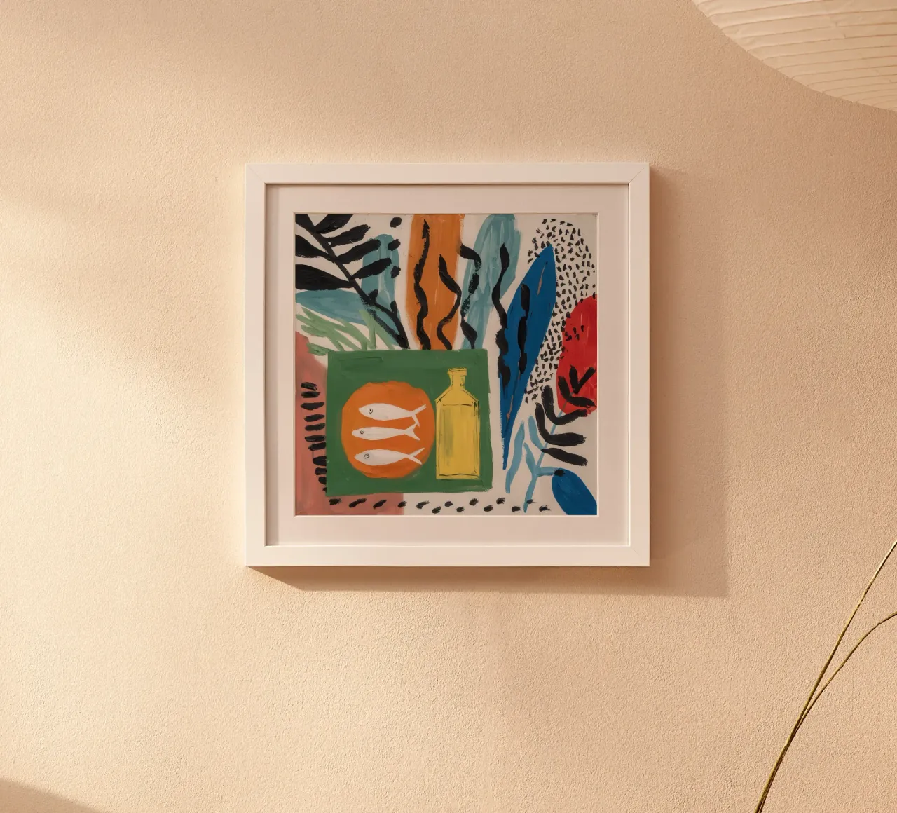 Tableau di pesce Trio poster con telaio in legno da Arcane Lines