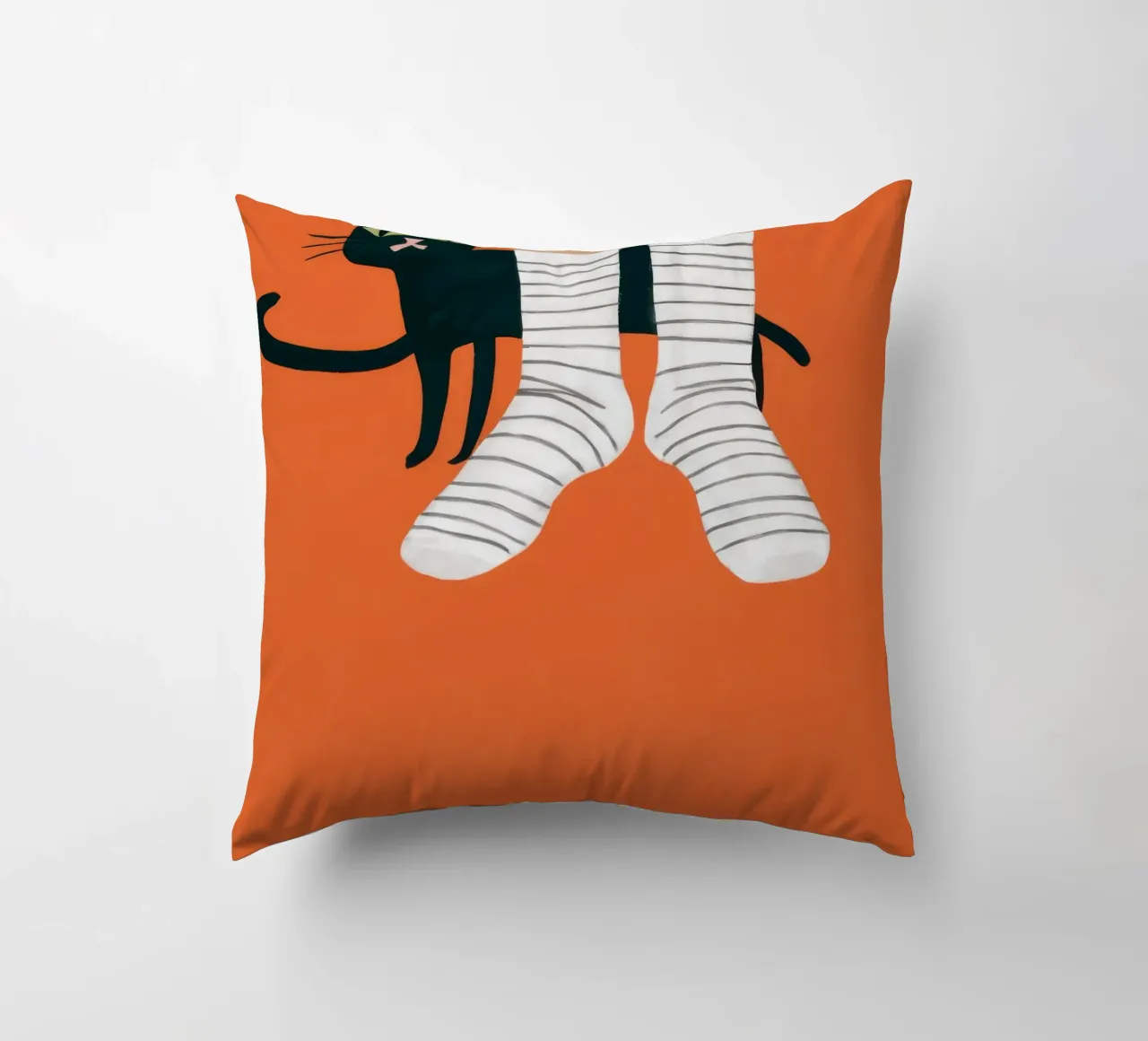 Buffonate di calzini felini cuscino da Lune Dreams