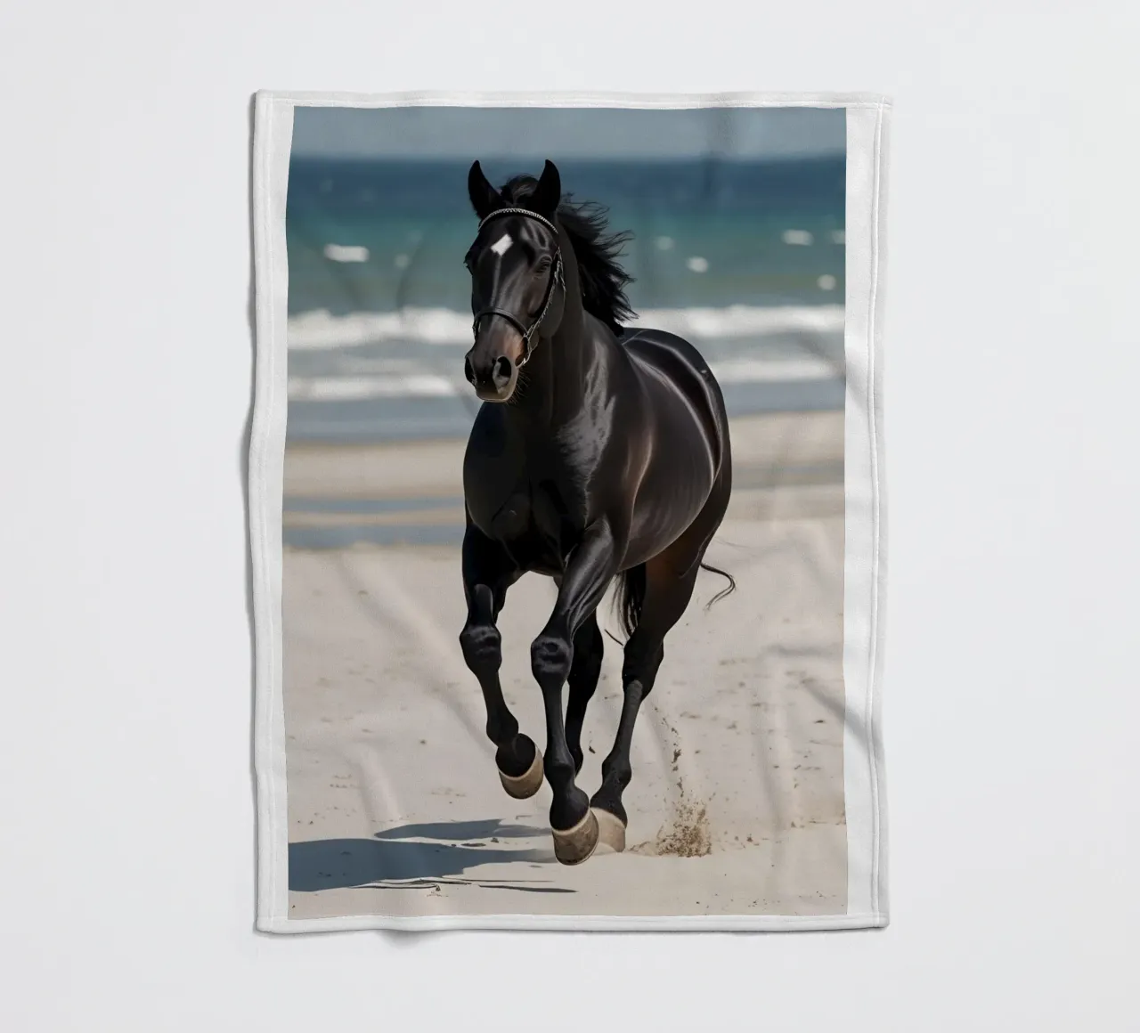 Pferd am Strand coperta in pile da Poster Dreams