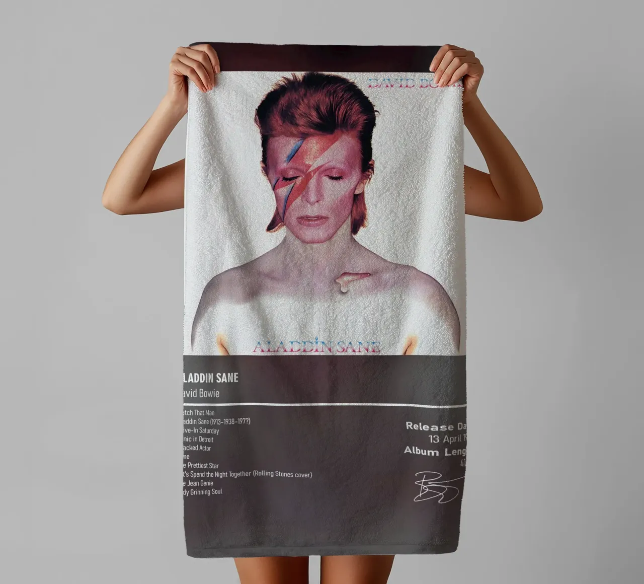 Aladdin Sane By David Bowie asciugamano da bagno da DGUnder