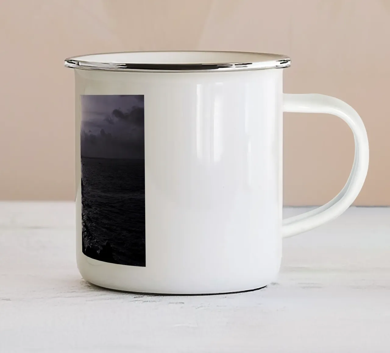 BW 74 tazza in smalto da Thierry vobmann photography