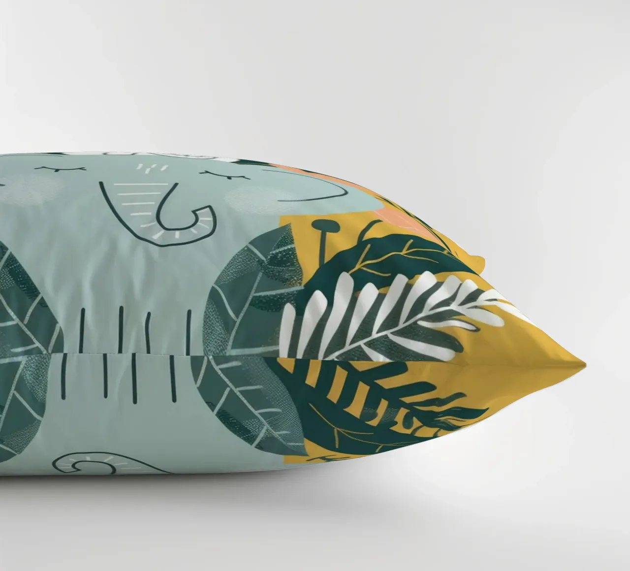 Dromerige olifant totem kussen van DesignDoodle