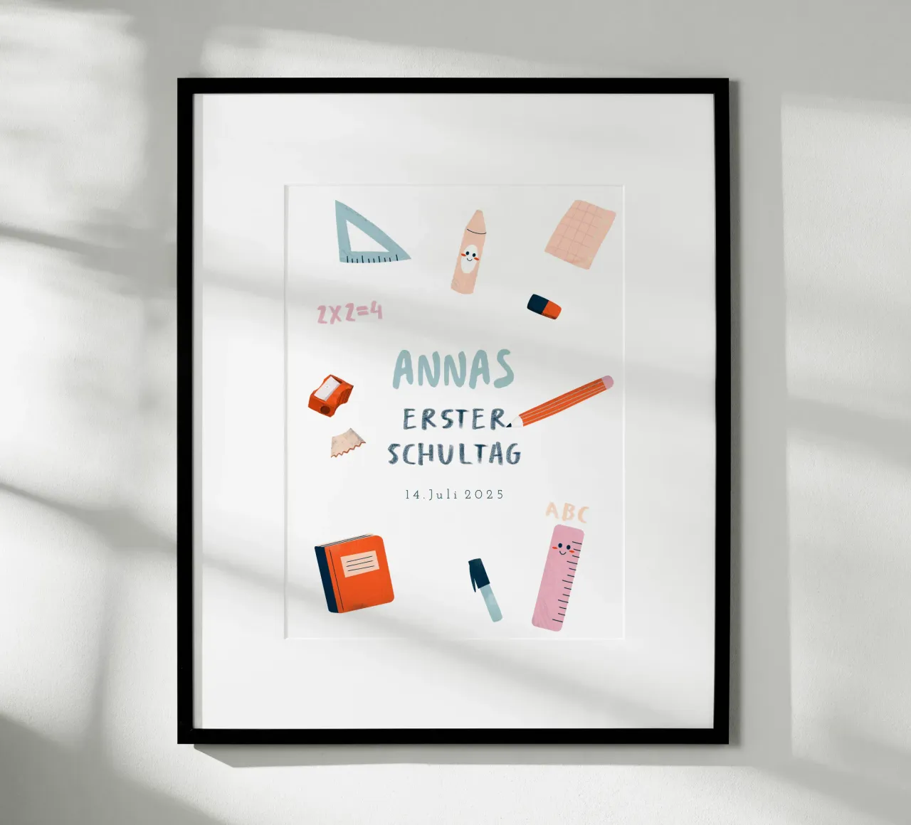Schulzeug poster con telaio in legno da Kartenliebe