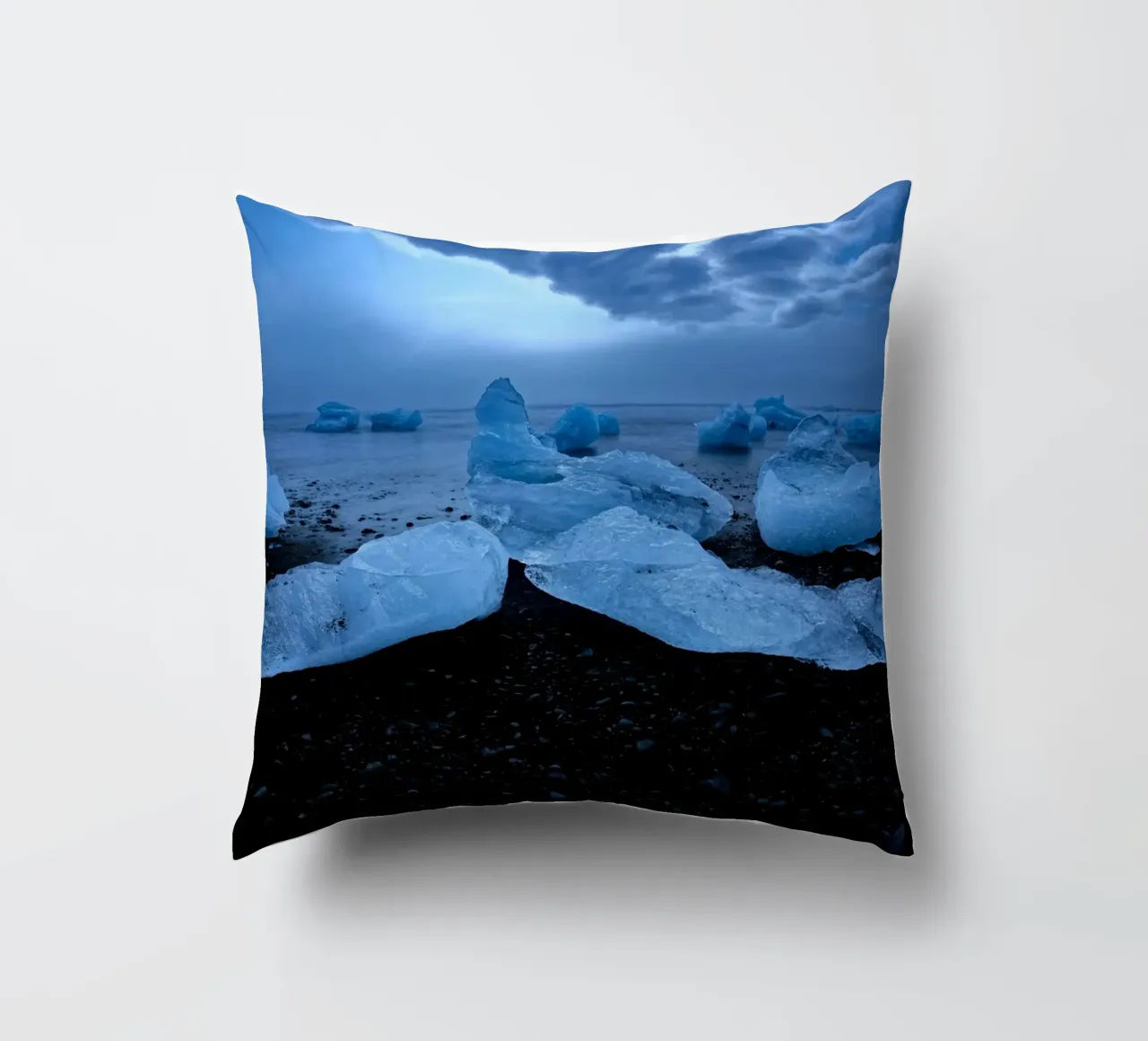 iceberg oceano cuscino da Earthly Visions