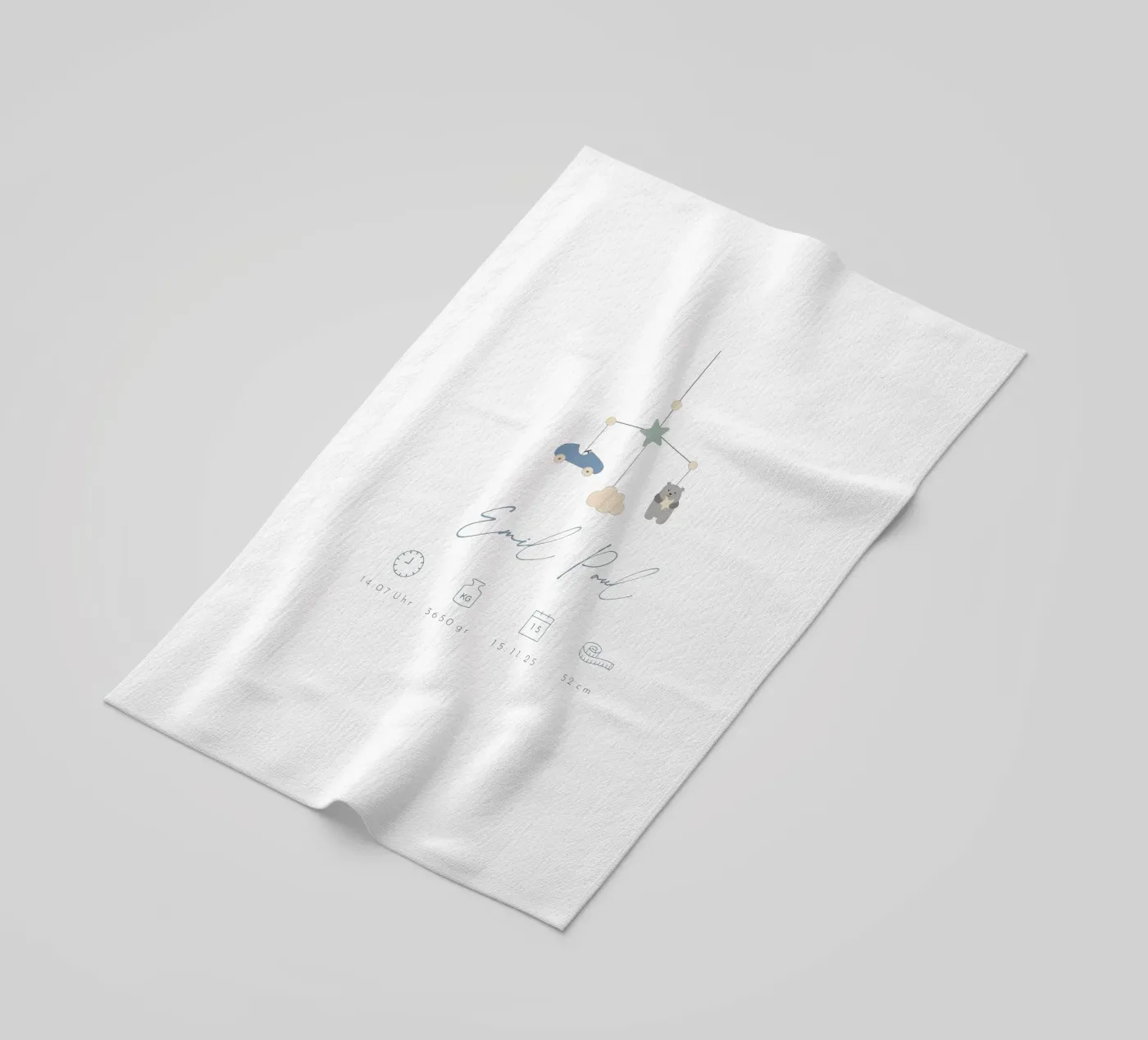 Traumtiere beach towel by Kartenliebe