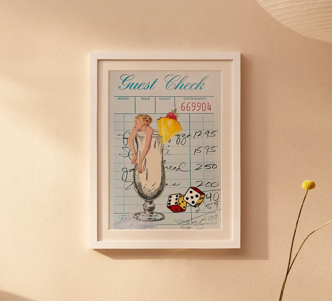 Pop Art: Ragazza da cocktail retrò, dadi sul conto degli ospiti poster da ClubArt
