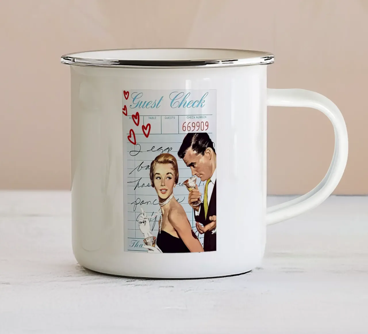 Pop Art: Coppia di metà secolo, Cocktail & Amore tazza in smalto da ClubArt