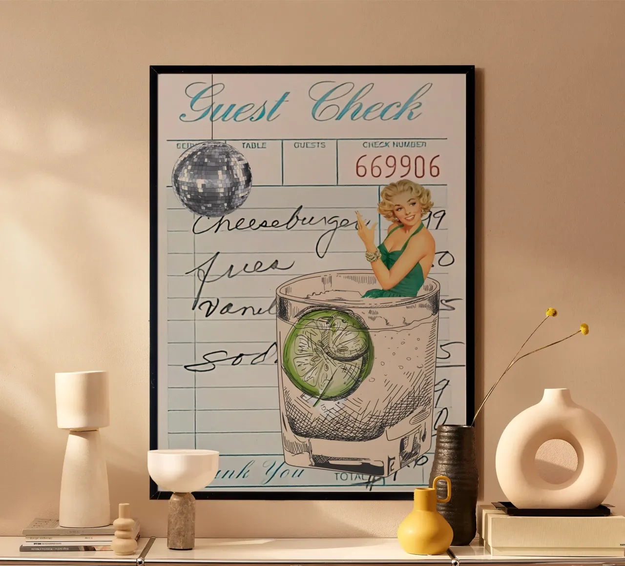 Marilyn Martini Pop Art: Retro Diner Chic poster da ClubArt