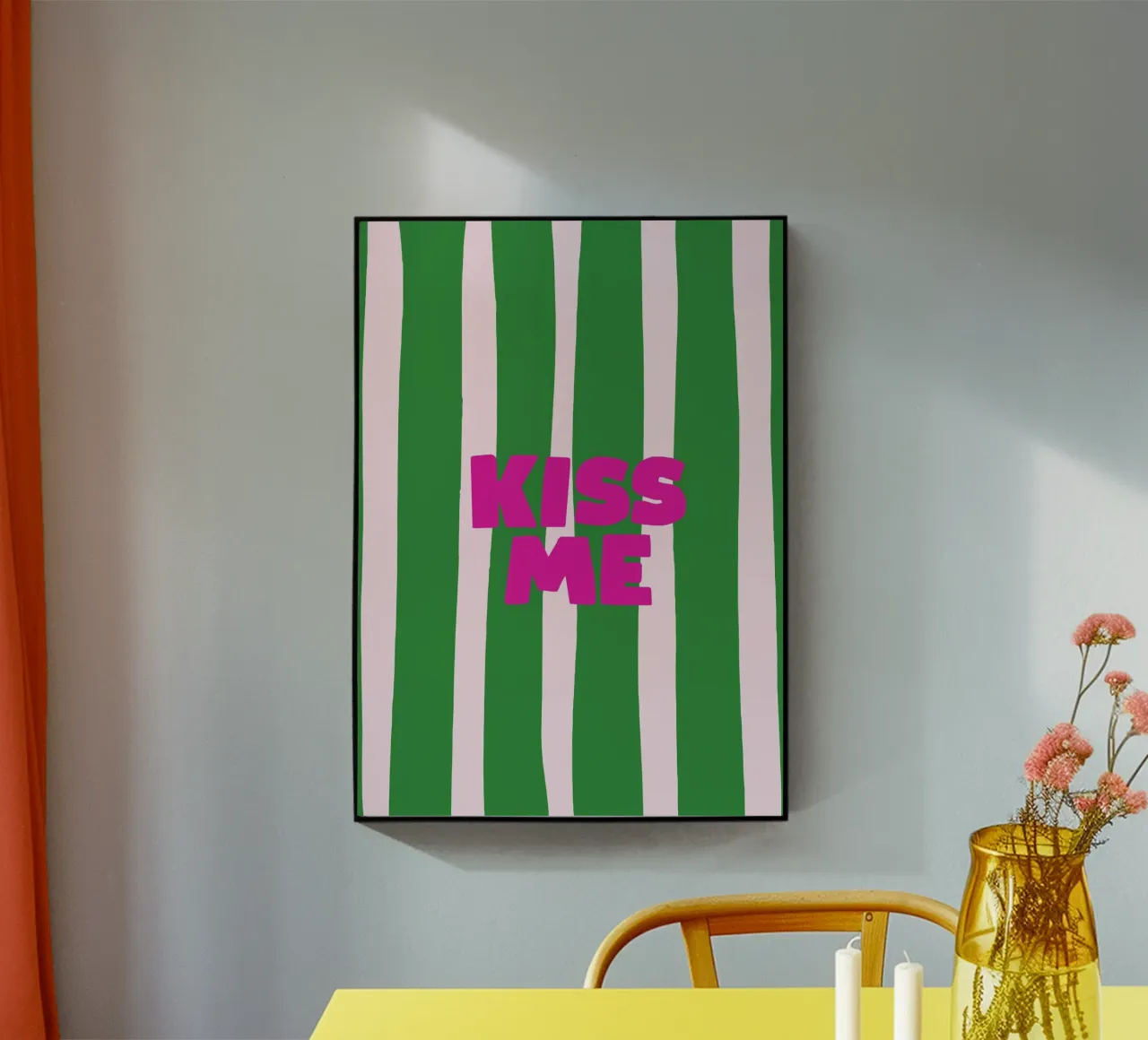 Baciami plexiglass da Attaboy Dsgn