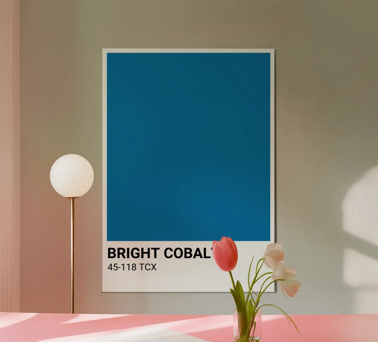 Pantone cobalto brillante: Stampa d'arte moderna a blocchi di colore poster da homdeco